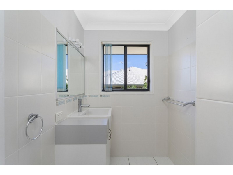 23 Bedarra Street, Redland Bay QLD 4165