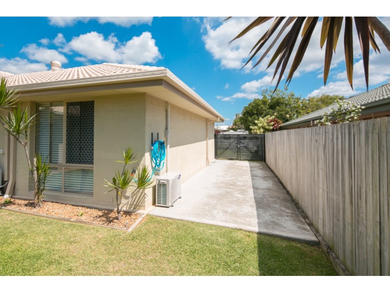 8 Gladebourne Crescent, Victoria Point QLD 4165