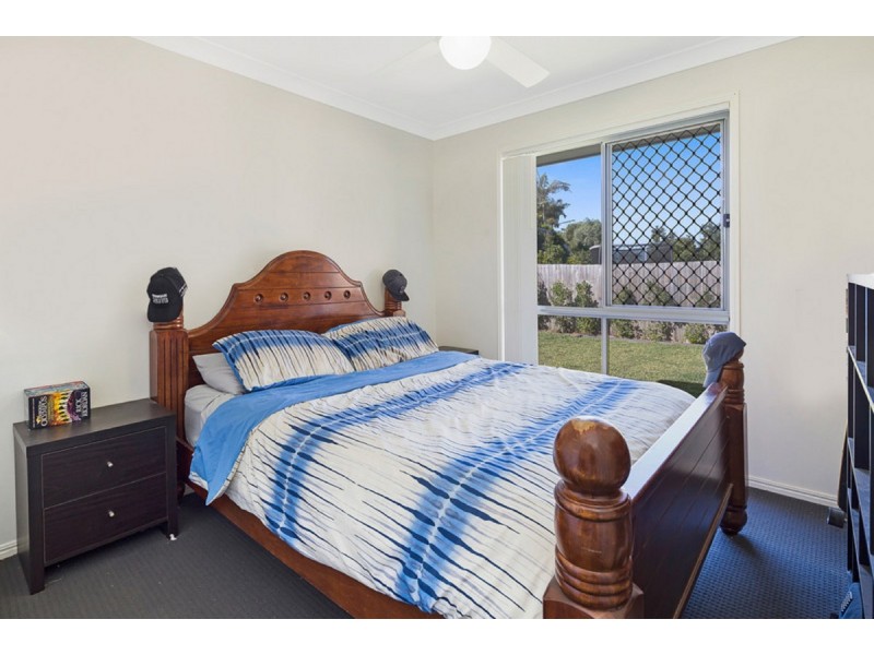 14 Park Edge Place, Redland Bay QLD 4165