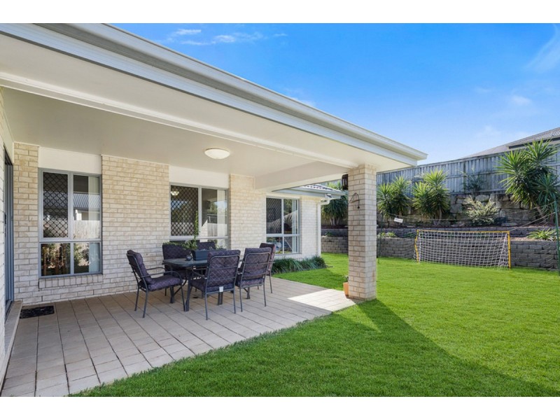 14 Park Edge Place, Redland Bay QLD 4165