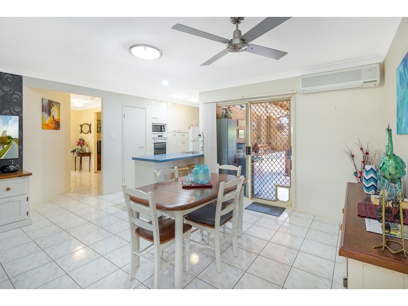 16 Trafalgar Drive, Victoria Point QLD 4165