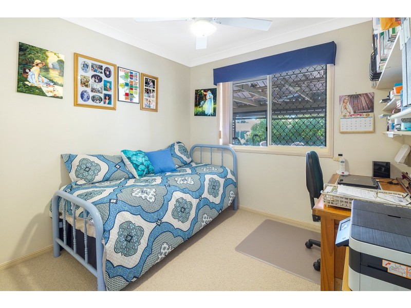 16 Trafalgar Drive, Victoria Point QLD 4165