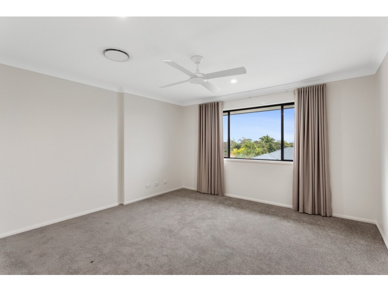 10 Seabrae Drive, Redland Bay QLD 4165