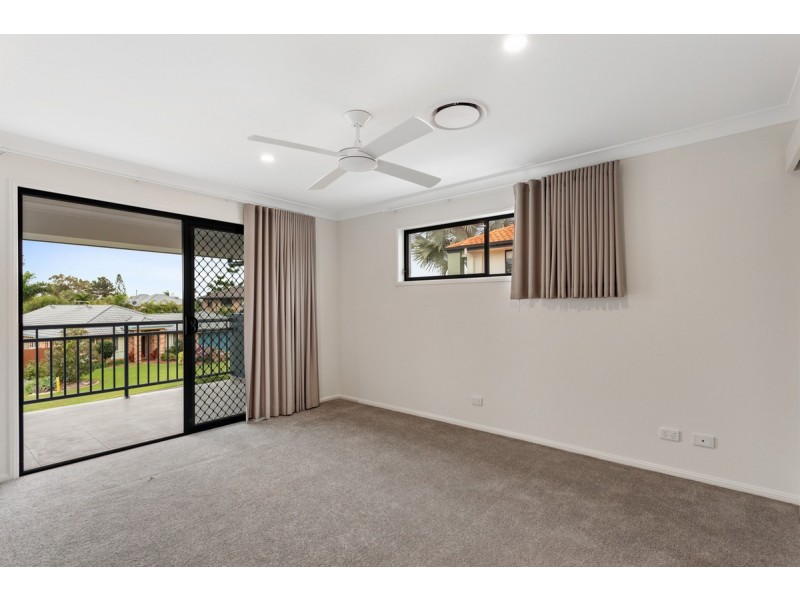 10 Seabrae Drive, Redland Bay QLD 4165