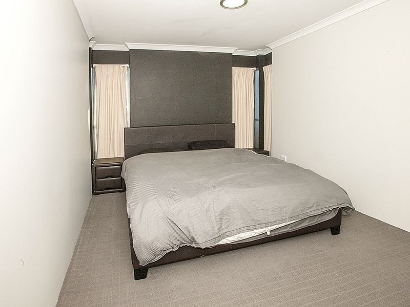 10/442 Main Street, Kangaroo Point QLD 4169