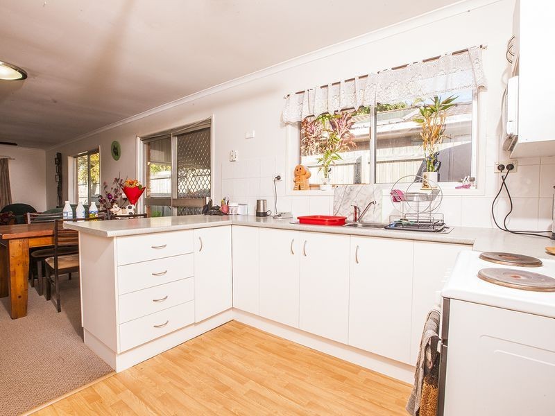 217 Dart Street, Redland Bay QLD 4165