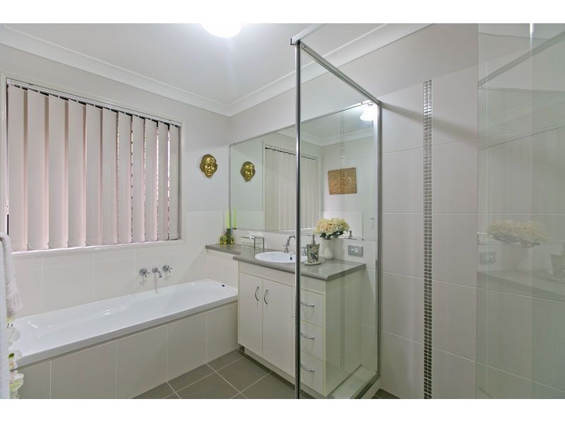 7 Lamb Close, Victoria Point QLD 4165