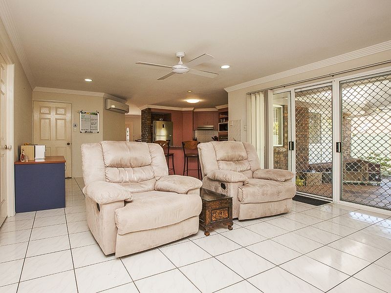 9 Bottlebrush Court, Victoria Point QLD 4165