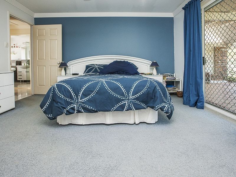 9 Bottlebrush Court, Victoria Point QLD 4165