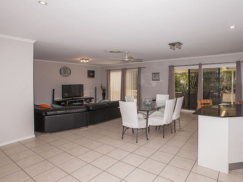 14 Snipe Street, Redland Bay QLD 4165
