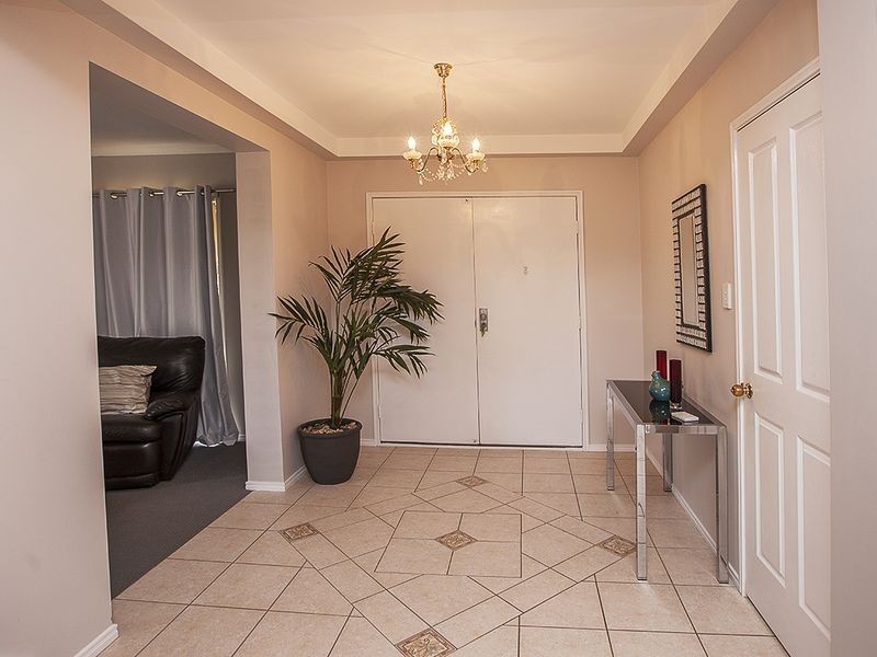 14 Snipe Street, Redland Bay QLD 4165