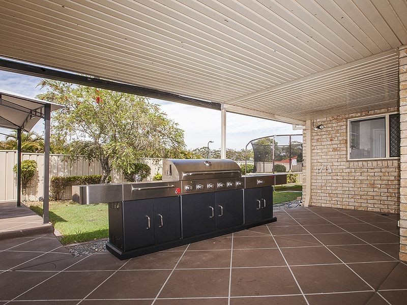 14 Snipe Street, Redland Bay QLD 4165