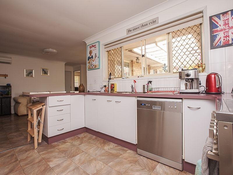 9 Alison Court, Victoria Point QLD 4165