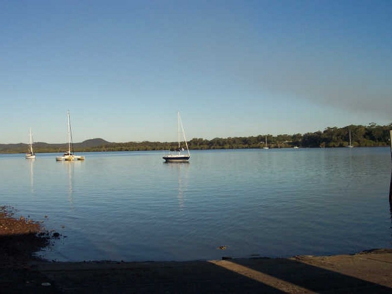 17 Lovell Parade, Lamb Island QLD 4184