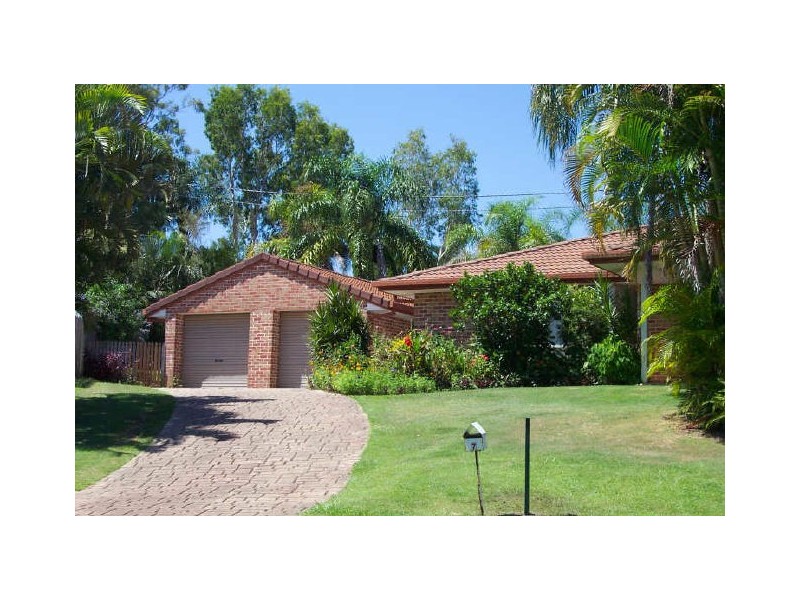 7 Muirhead Court, Victoria Point QLD 4165