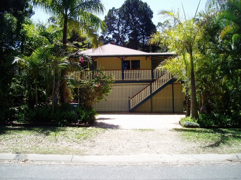 20 Shirley Street, Coochiemudlo Island QLD 4184