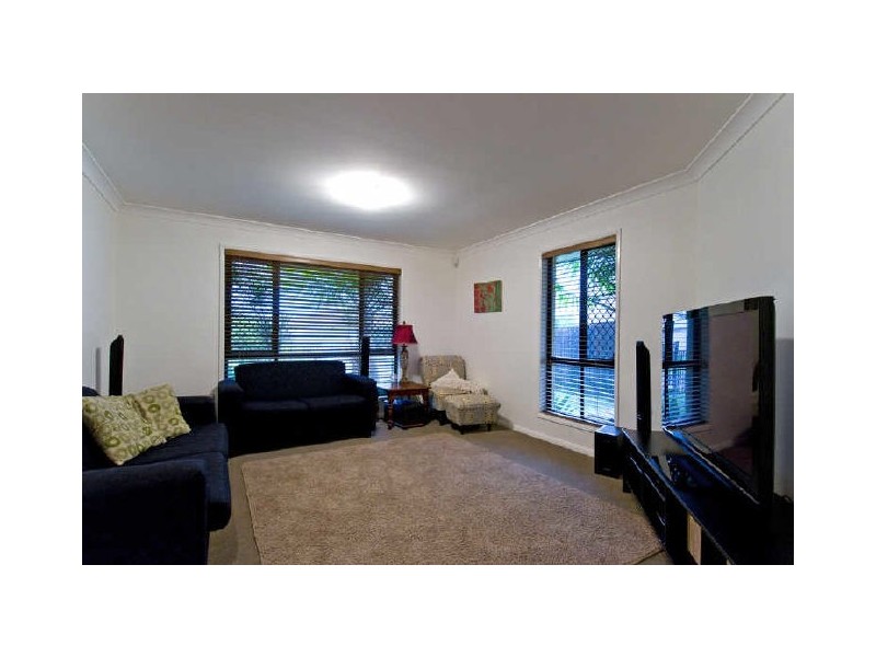 8 Glenbrook Avenue, Victoria Point QLD 4165