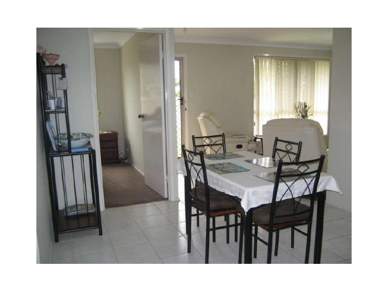 32 Jay Crescent, Redland Bay QLD 4165