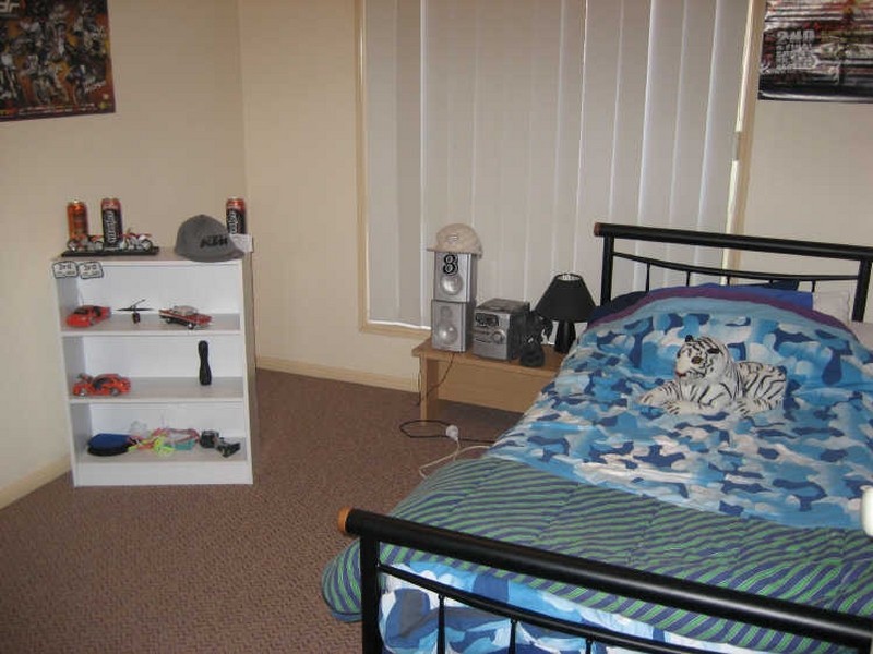 14 Cassim Place, Redland Bay QLD 4165