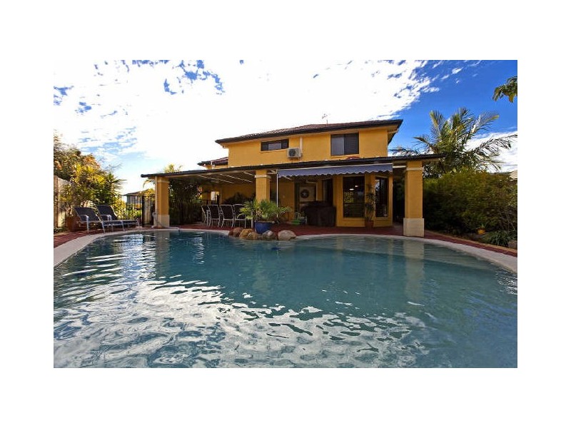 18 Gladebourne Crescent, Victoria Point QLD 4165