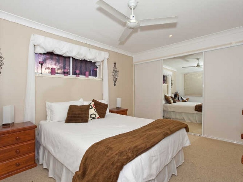 16 Babamande Street, Redland Bay QLD 4165