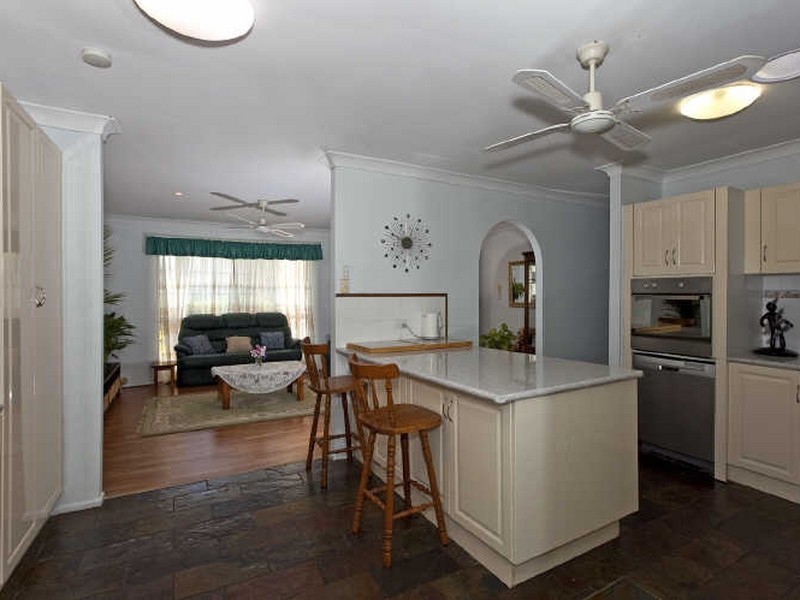 12 Sutton Street, Victoria Point QLD 4165