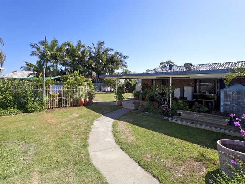 12 Sutton Street, Victoria Point QLD 4165