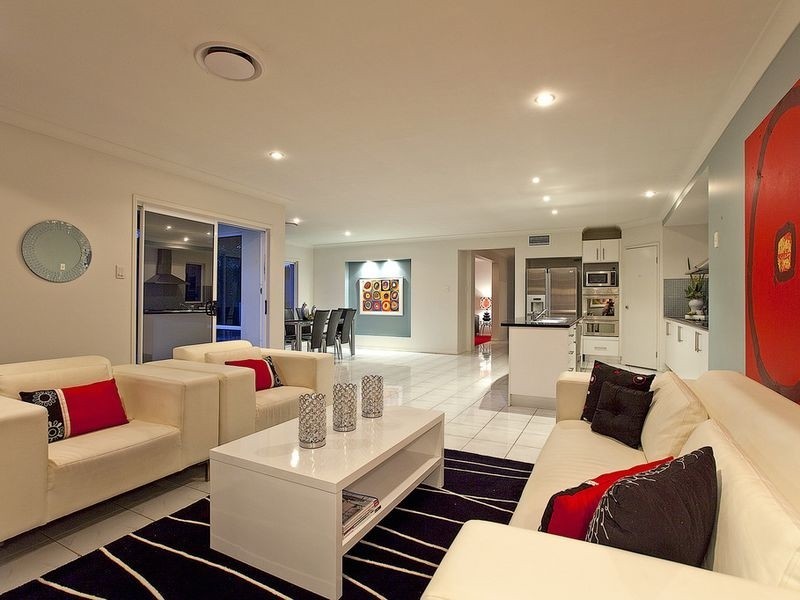 29 Caswell Cres, Redland Bay QLD 4165