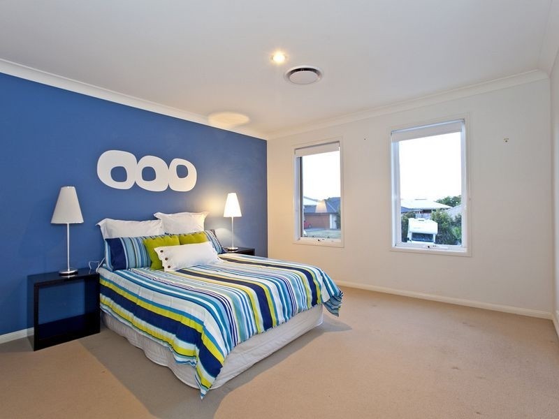 29 Caswell Cres, Redland Bay QLD 4165