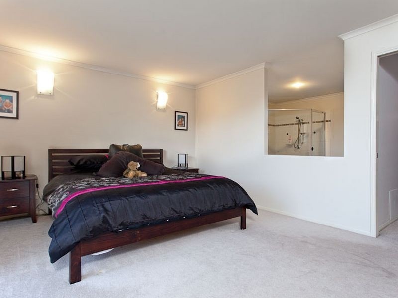 5 Summerhill St, Victoria Point QLD 4165