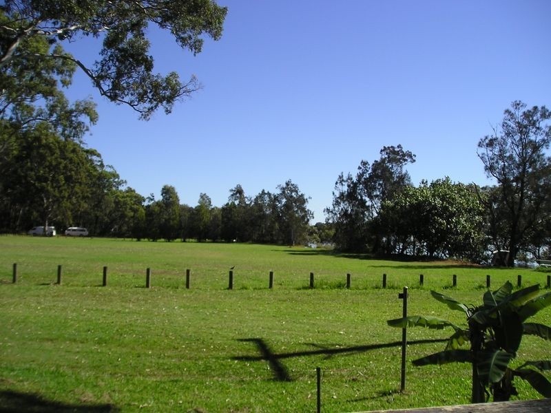 24 Douglas Street, Russell Island QLD 4184