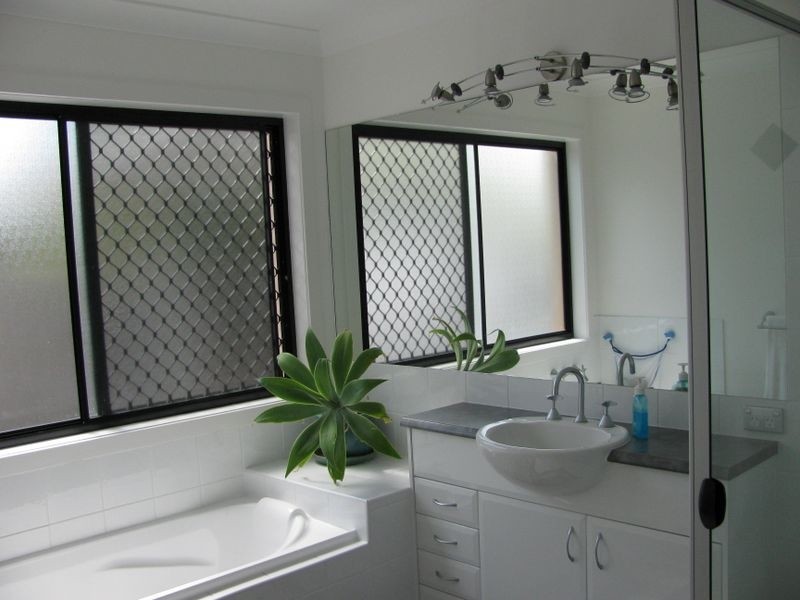 26 Lakefield Drive, Victoria Point QLD 4165