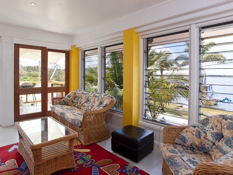 1A Waterfront Easement, Redland Bay QLD 4165