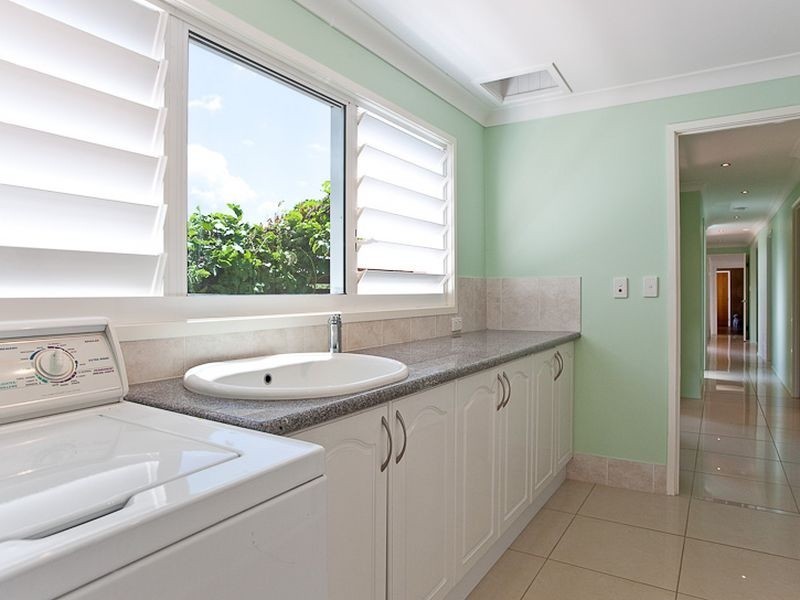 1A Waterfront Easement, Redland Bay QLD 4165