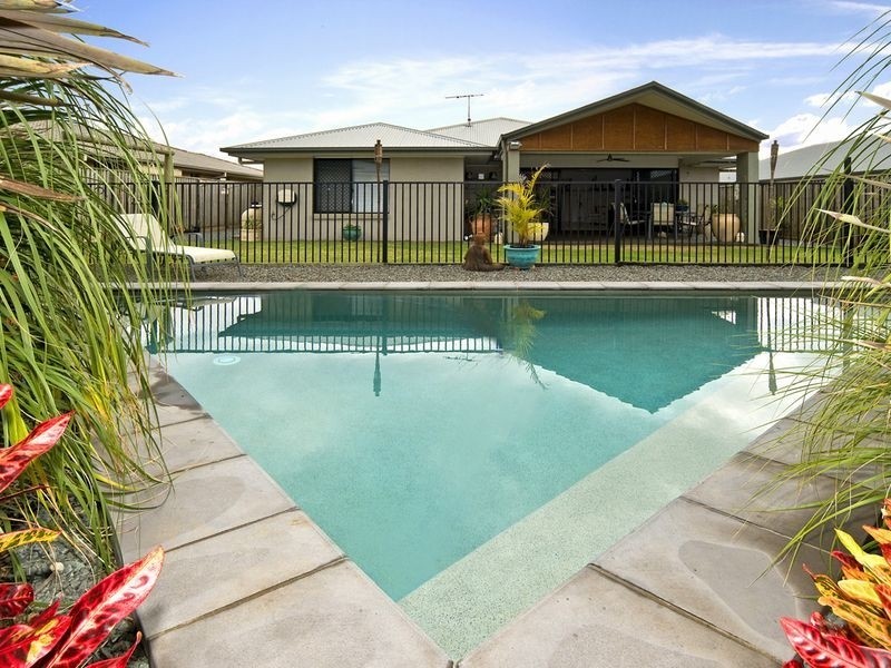 9 Syracuse Street, Redland Bay QLD 4165