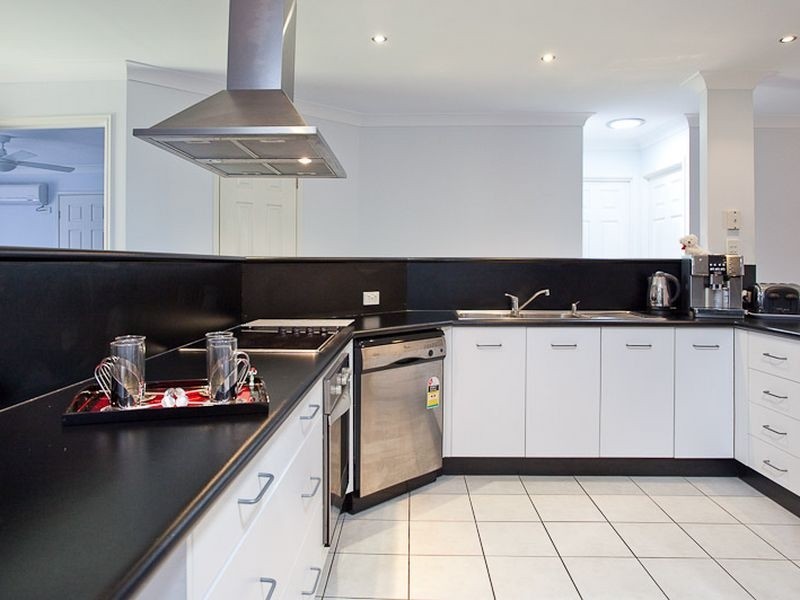 22 Tea Tree Court, Victoria Point QLD 4165