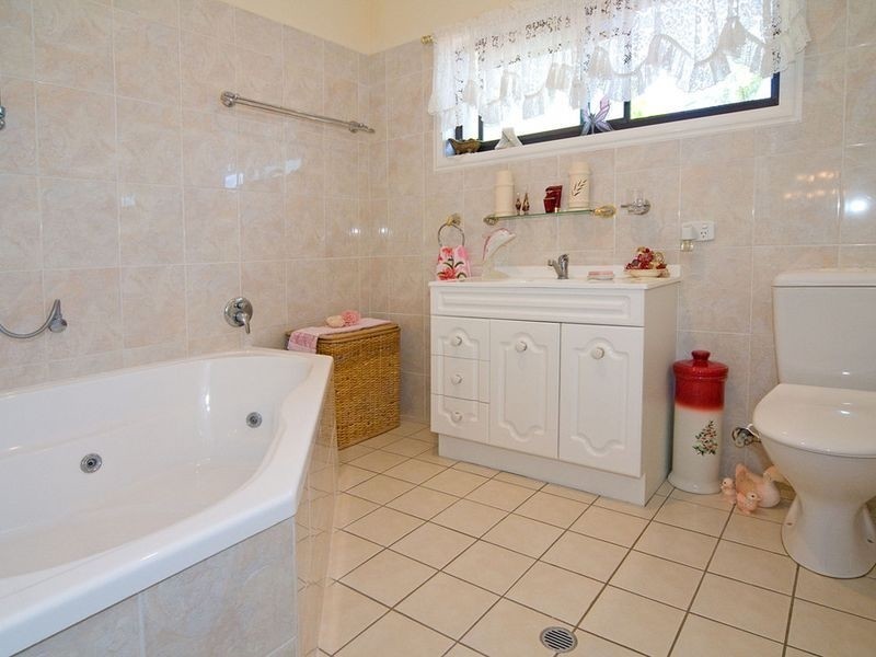 136 Pt O’Halloran Road, Victoria Point QLD 4165