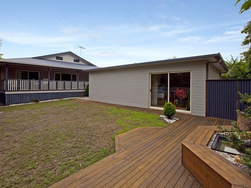 22 Warner Street, Wellington Point QLD 4160