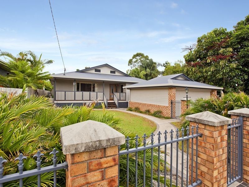 22 Warner Street, Wellington Point QLD 4160