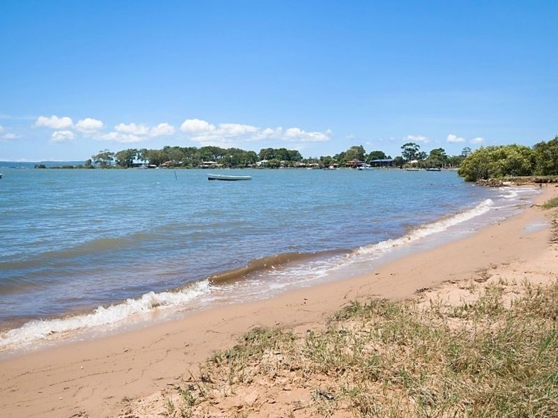 3 Tern St, Victoria Point QLD 4165