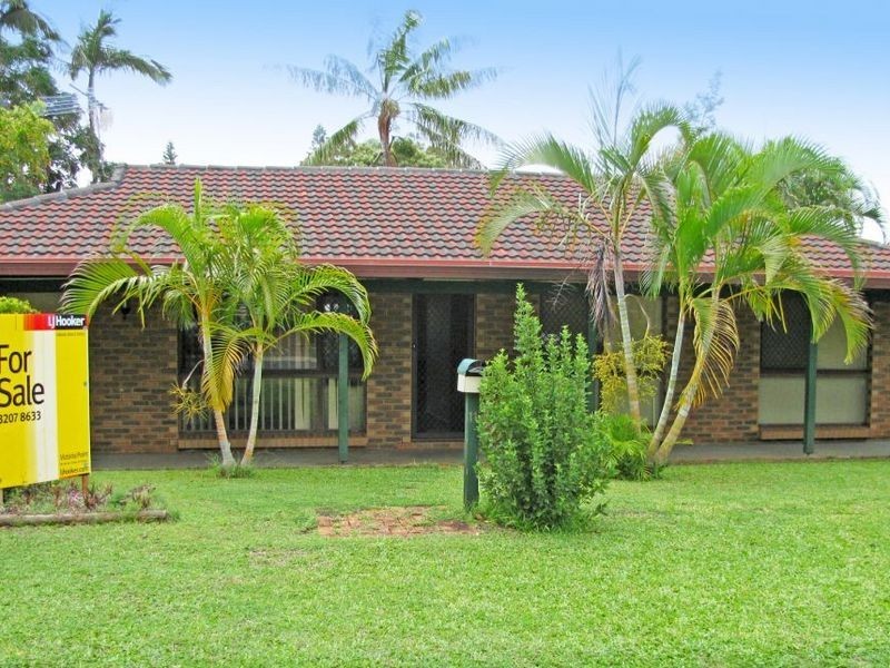 11 Albatross Street, Victoria Point QLD 4165