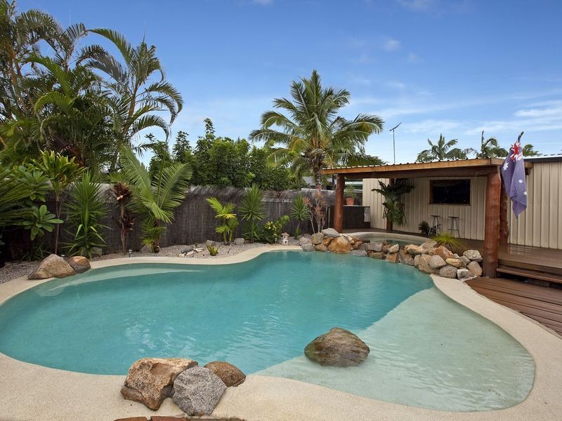 11 Sycamore Parade, Victoria Point QLD 4165