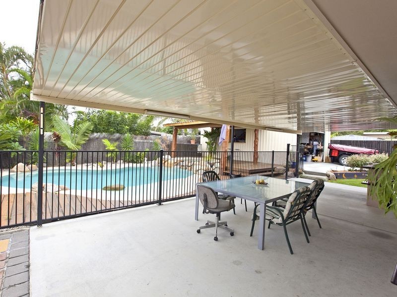 11 Sycamore Parade, Victoria Point QLD 4165