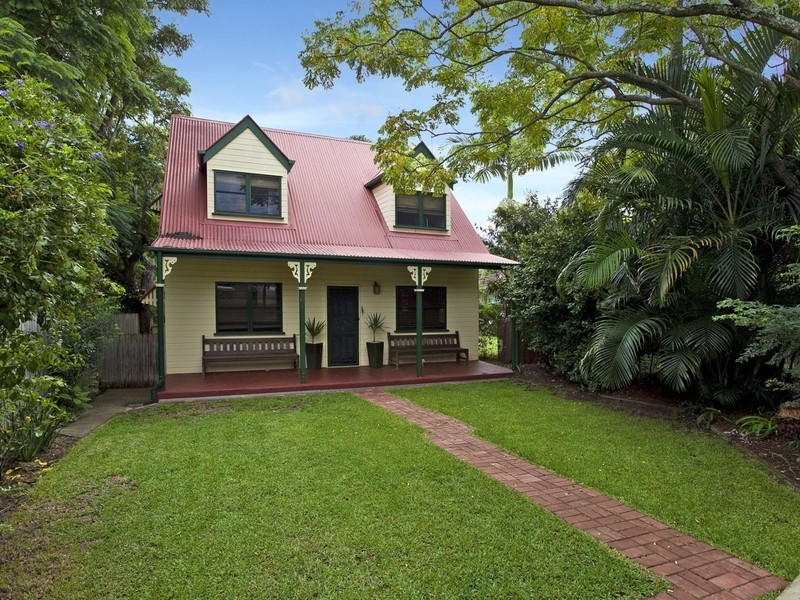 121 Cane Street, Redland Bay QLD 4165