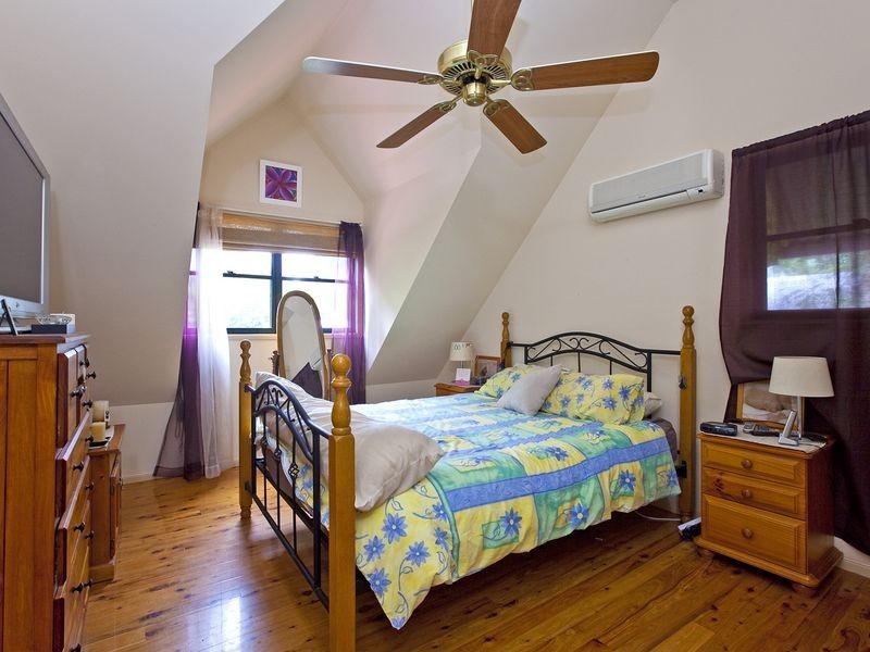 121 Cane Street, Redland Bay QLD 4165