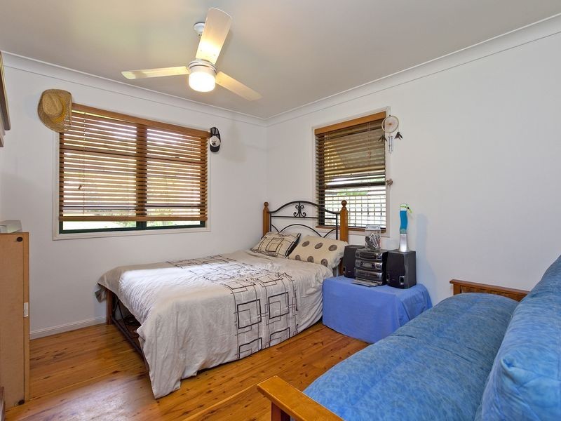 121 Cane Street, Redland Bay QLD 4165