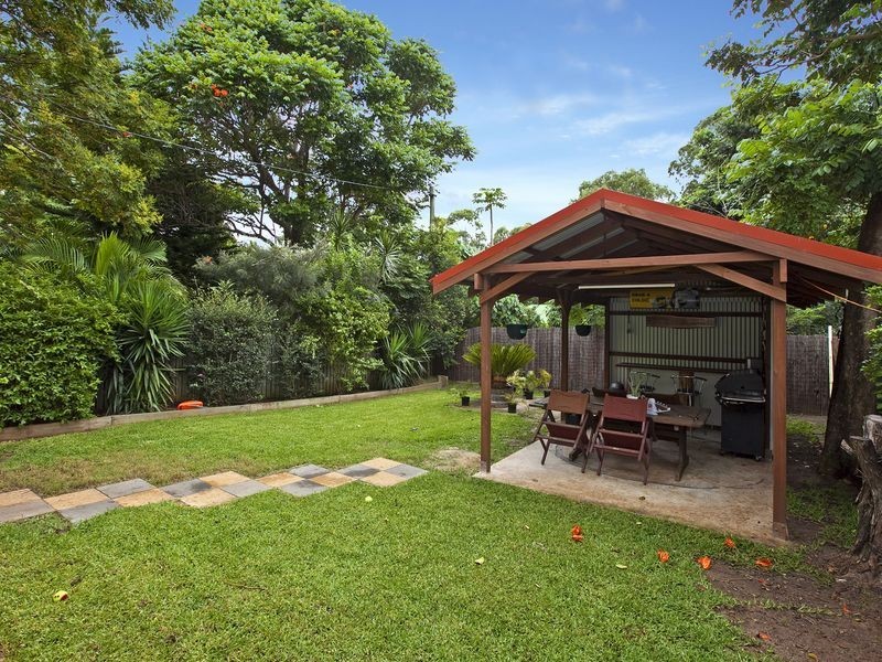 121 Cane Street, Redland Bay QLD 4165
