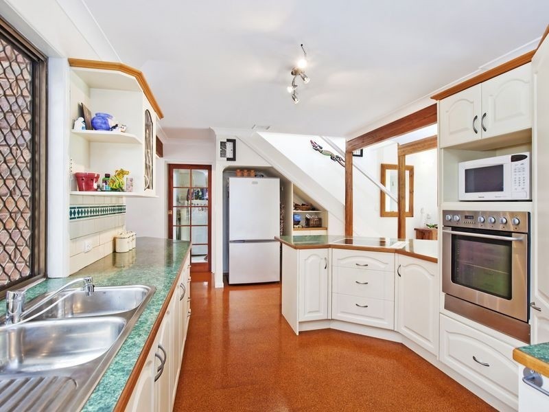 5 Macadamia St, Victoria Point QLD 4165