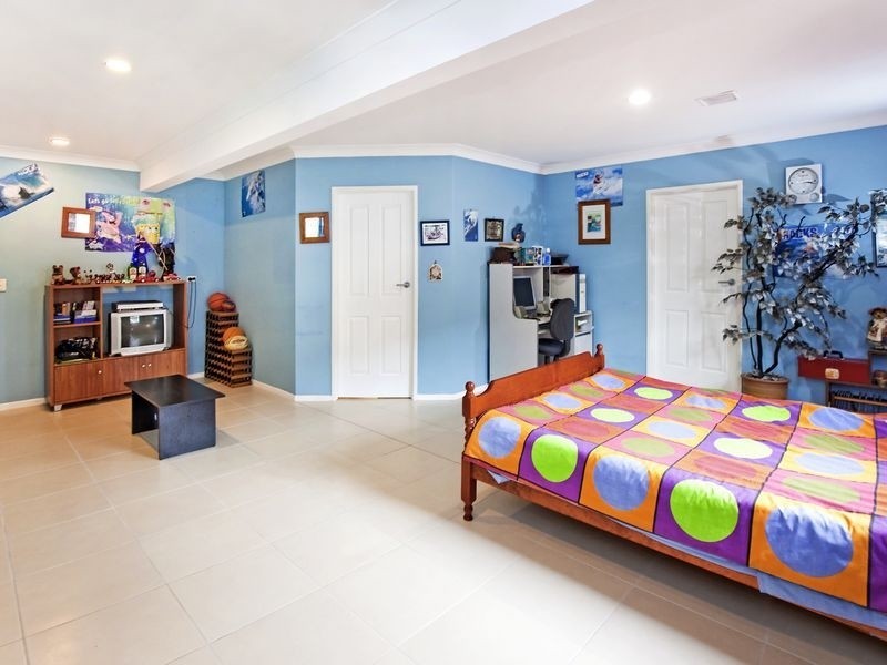 5 Macadamia St, Victoria Point QLD 4165