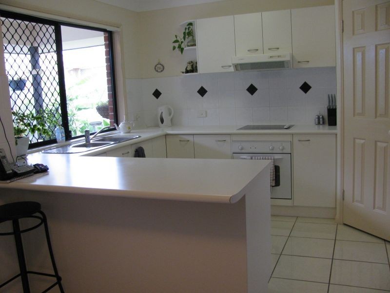 2 Gahnia Court, Victoria Point QLD 4165